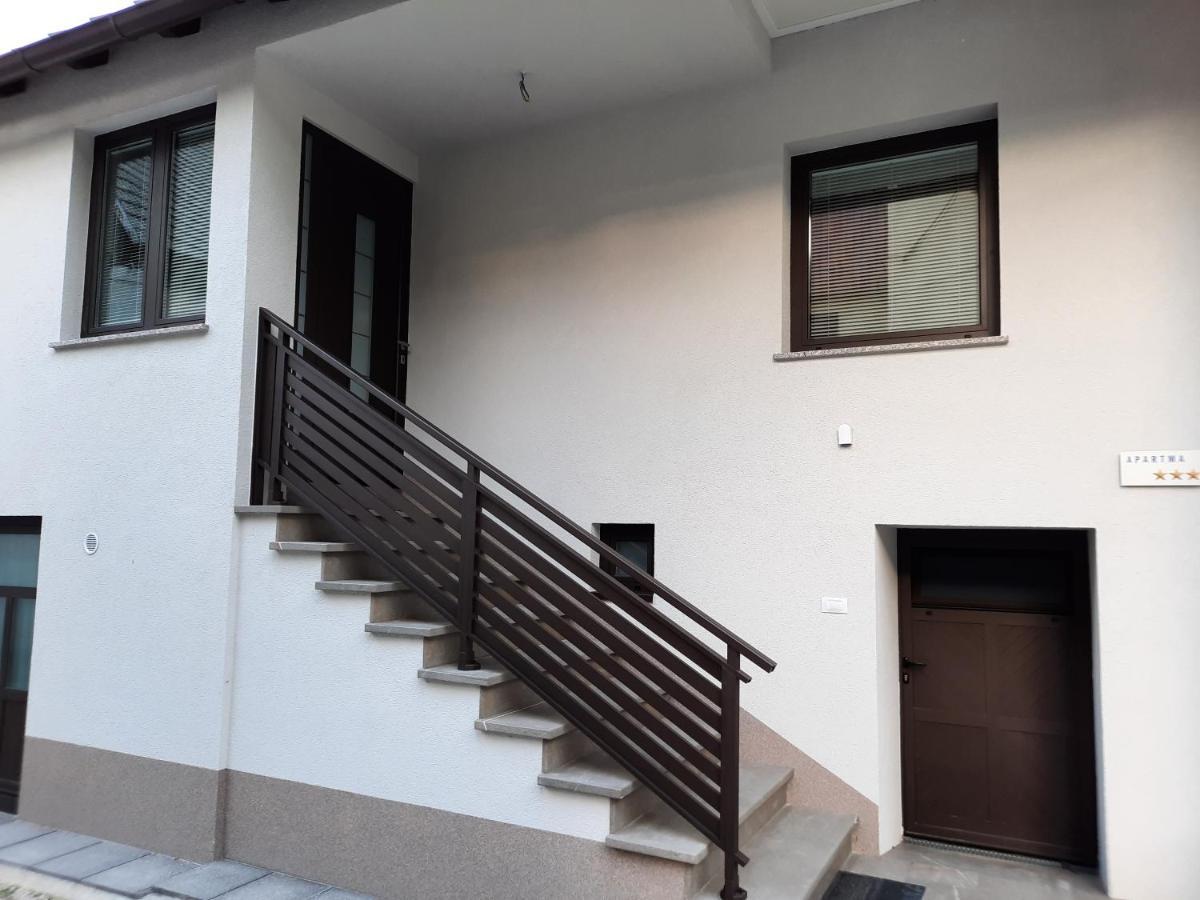 Hisa Spuntar Appartement Bovec Buitenkant foto