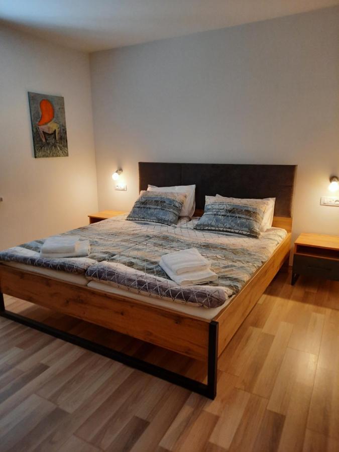 Hisa Spuntar Appartement Bovec Buitenkant foto