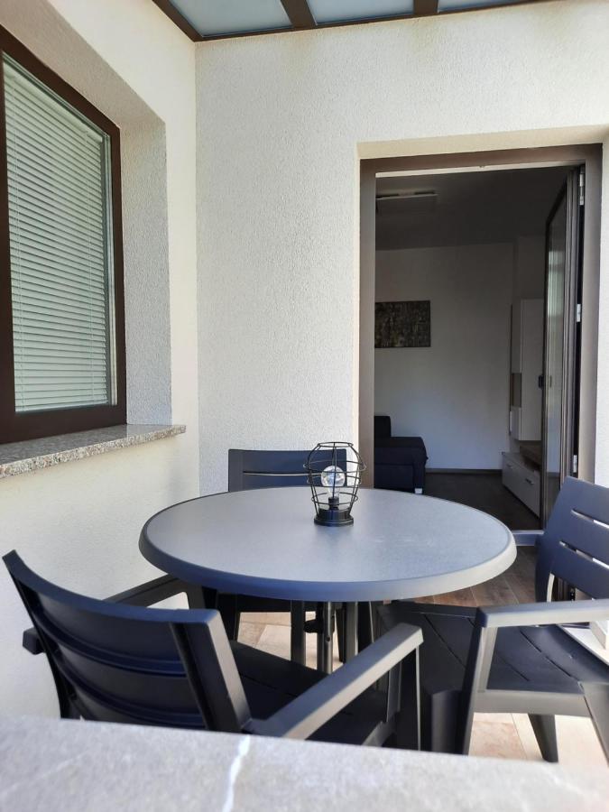 Hisa Spuntar Appartement Bovec Buitenkant foto